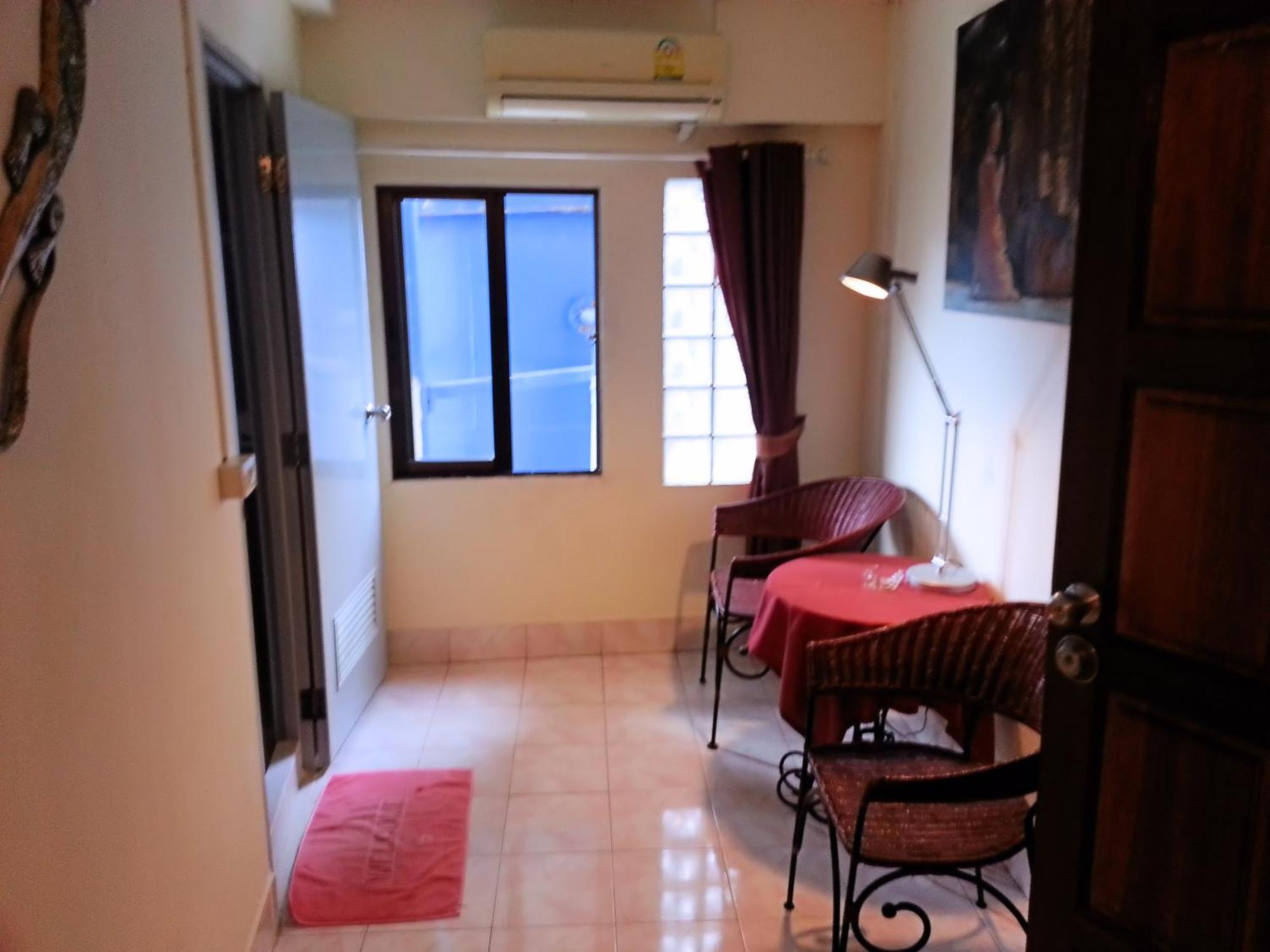 Fong Kaew And Baan Nang Fa Guesthouse Patong Rum bild