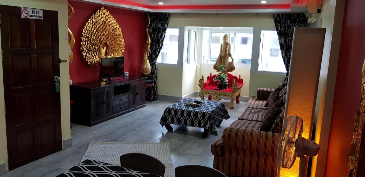 Fong Kaew And Baan Nang Fa Guesthouse Patong Exteriör bild