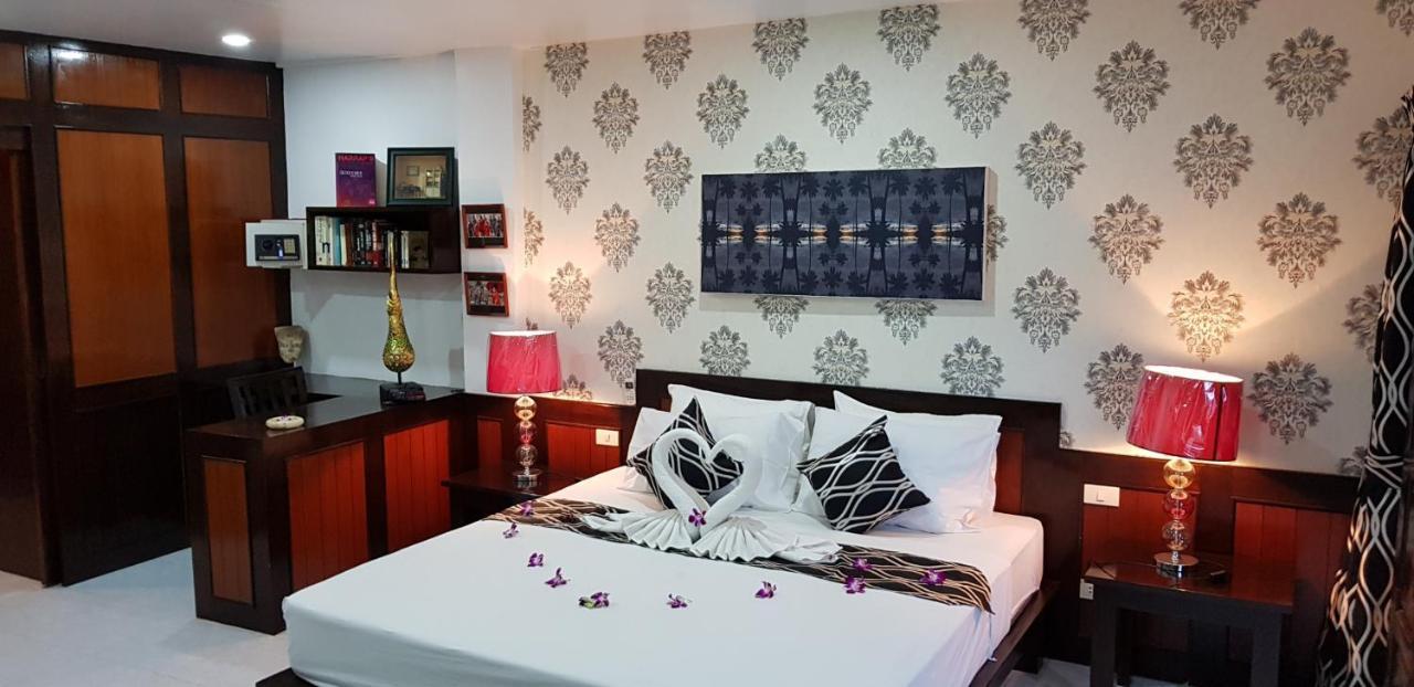 Fong Kaew And Baan Nang Fa Guesthouse Patong Exteriör bild